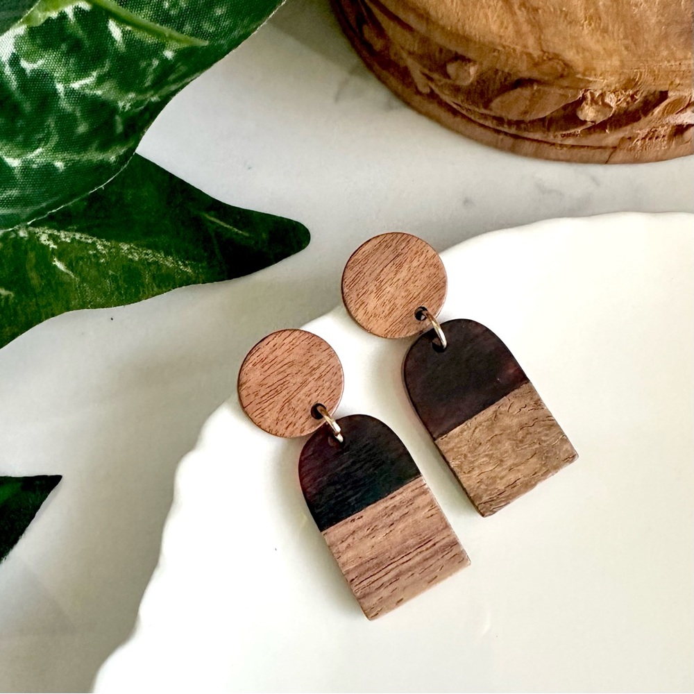 Bohemian Dark Brown Cloudy Resin & Wood Arch Earrings Geo Boho Natural Gift New